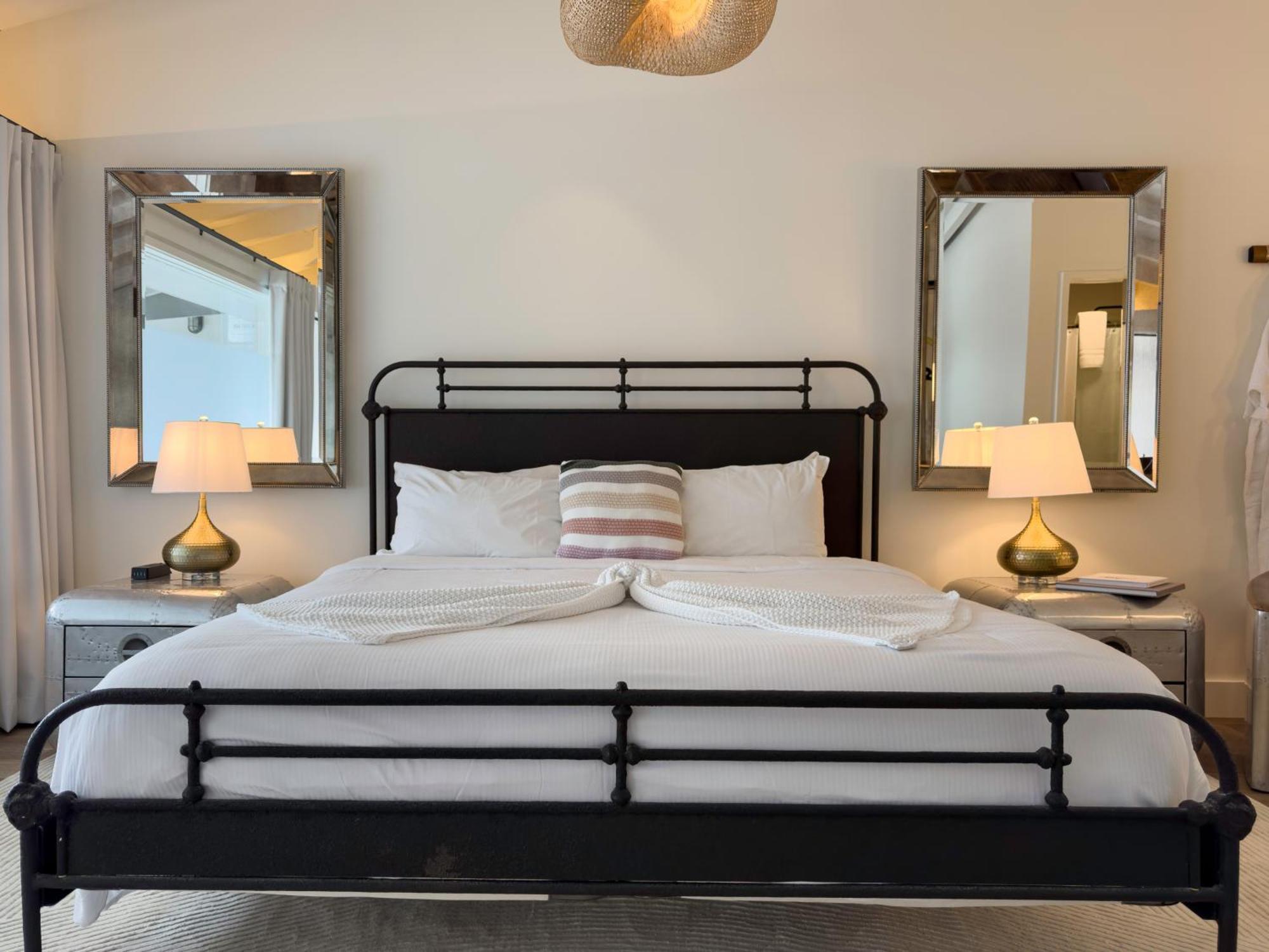 The House Hotel